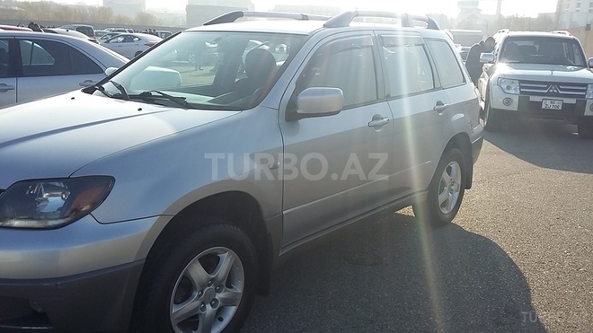 Mitsubishi Outlander 2003, 133,000 km - 2.0 l - Bakı