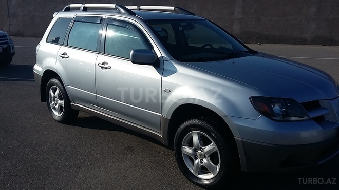 Mitsubishi Outlander 2003, 133,000 km - 2.0 l - Bakı