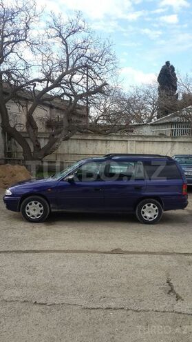 Opel Astra 1997, 212,000 km - 1.6 l - Bakı