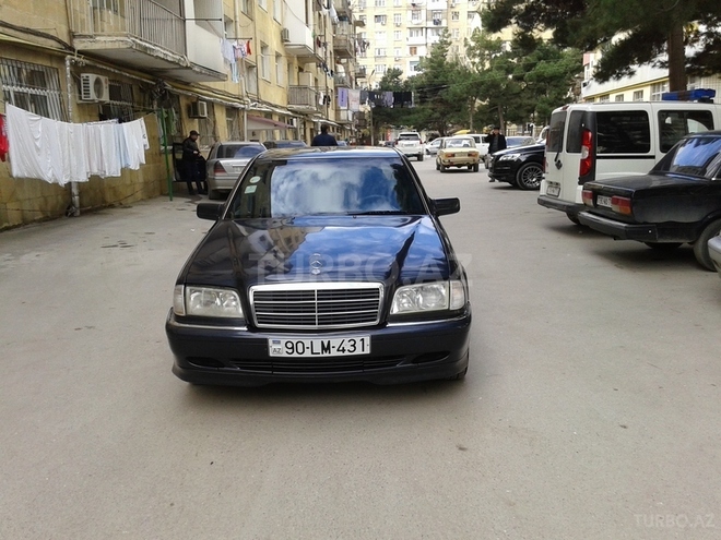 Mercedes C 240 1998, 268,884 km - 2.4 л - Bakı