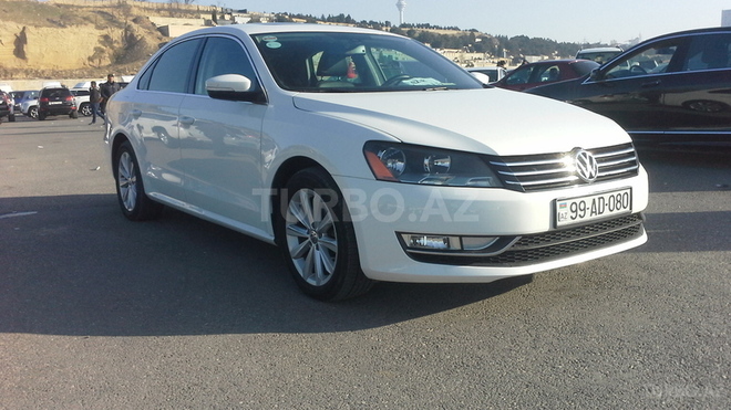 Volkswagen Passat 2013, 42,000 km - 2.5 l - Bakı