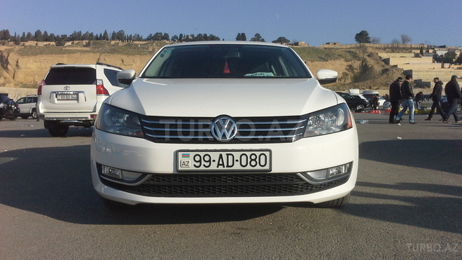 Volkswagen Passat 2013, 42,000 km - 2.5 l - Bakı