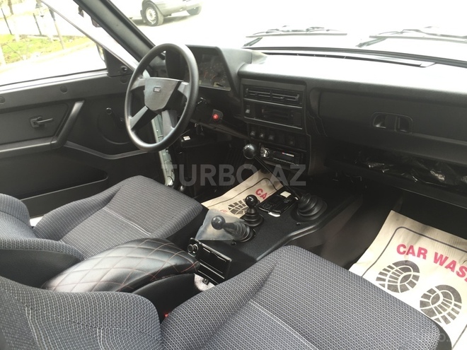 LADA (VAZ) Niva 2015, 2,000 km - 1.7 l - Bakı