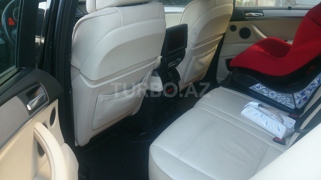 BMW X5 M 2011, 97,000 km - 4.4 л - Bakı