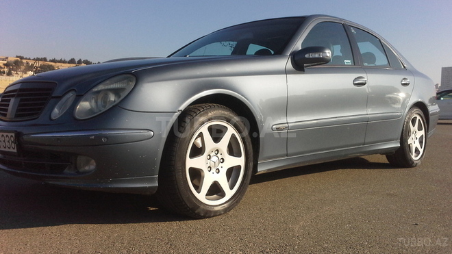 Mercedes E 270 2002, 183,000 km - 2.7 l - Bakı