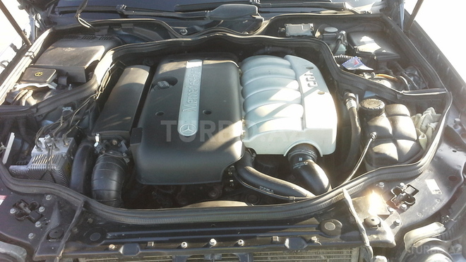 Mercedes E 270 2002, 183,000 km - 2.7 l - Bakı