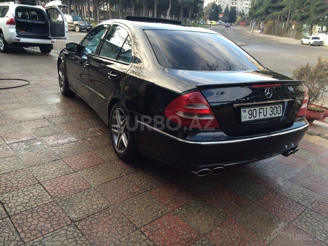 Mercedes E 240 2004, 160,000 km - 2.6 л - Bakı