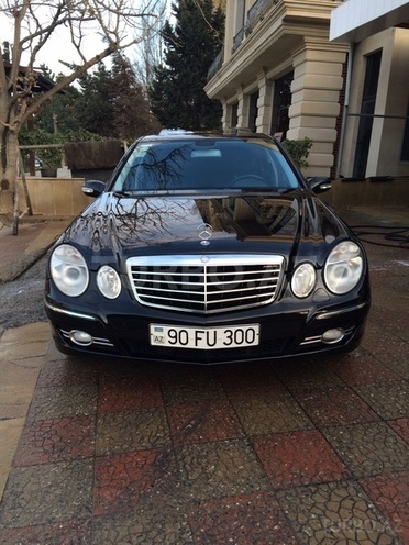 Mercedes E 240 2004, 160,000 km - 2.6 л - Bakı