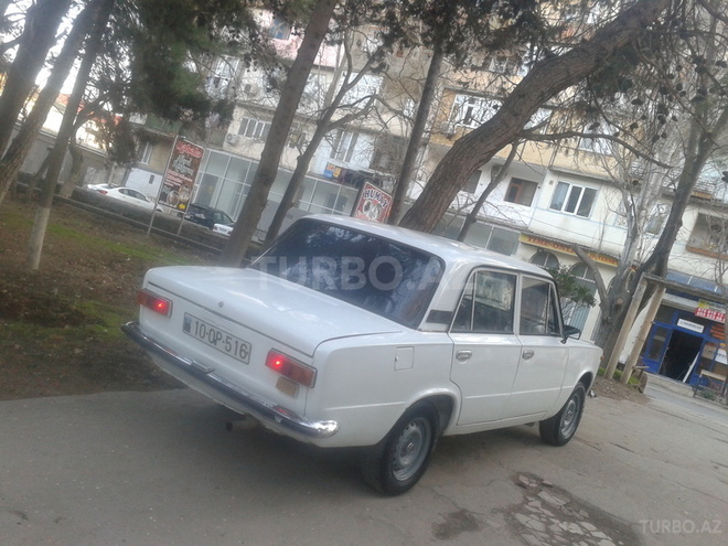 LADA (VAZ) 21011 1984, 290,000 km - 1.3 л - Bakı