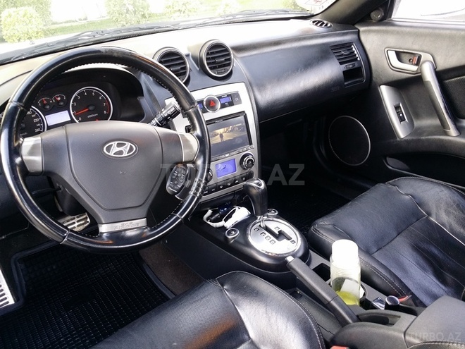 Hyundai Coupe 2008, 86,000 km - 2.7 l - Bakı