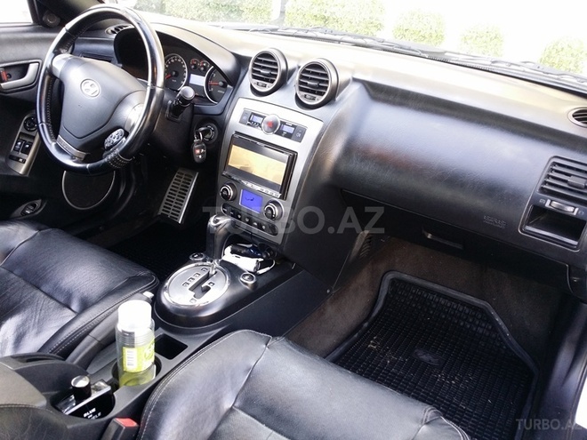 Hyundai Coupe 2008, 86,000 km - 2.7 l - Bakı