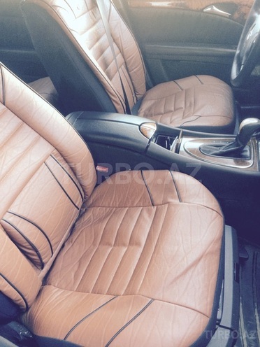 Mercedes E 270 2003, 300,000 km - 2.7 l - Bakı