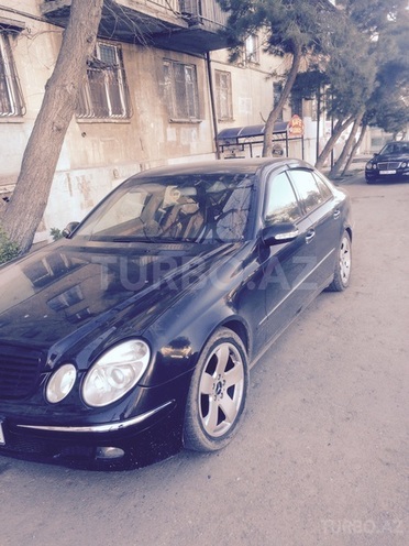 Mercedes E 270 2003, 300,000 km - 2.7 l - Bakı
