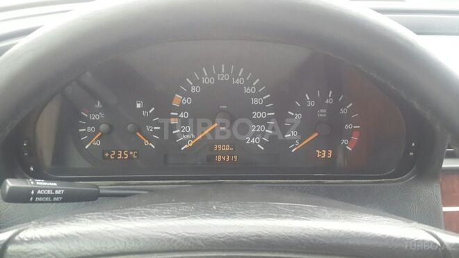 Mercedes C 200 1998, 187,000 km - 2.0 l - Bakı