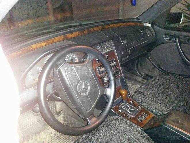 Mercedes C 240 1997, 190,000 km - 2.4 l - Bakı