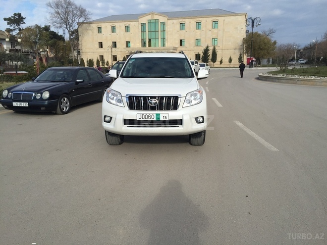Toyota Prado 2011, 54,000 km - 2.7 l - Bakı