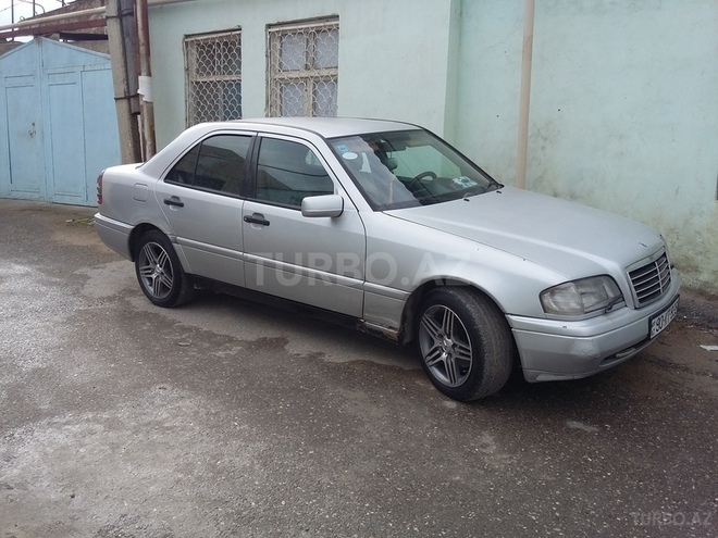Mercedes C 200 1993, 365,800 km - 0.2 л - Bakı