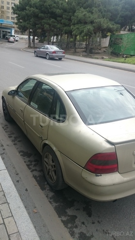 Opel Vectra 1996, 218,010 km - 1.8 l - Bakı