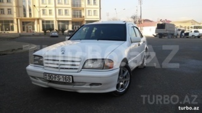 Mercedes C 220 1999, 225,000 km - 2.2 л - Bakı