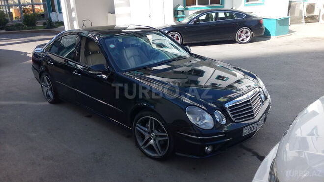 Mercedes E 240 2002, 178,500 km - 2.6 l - Bakı