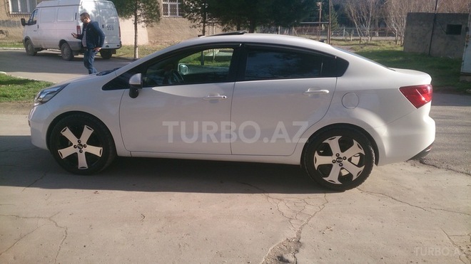 Kia Rio 2013, 79,000 km - 1.4 l - Bakı