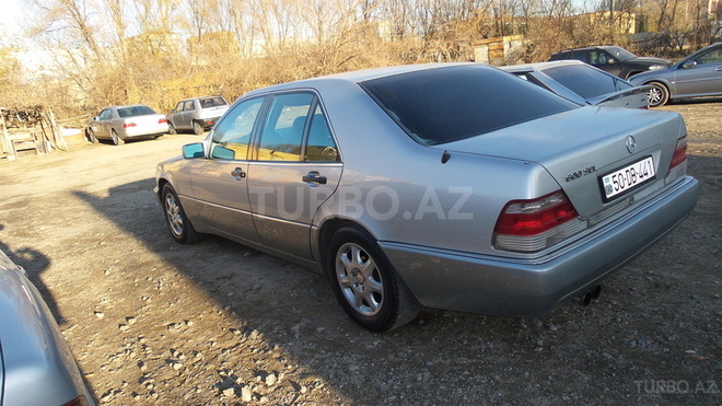Mercedes  1993, 250,000 km - 5.0 l - Bakı