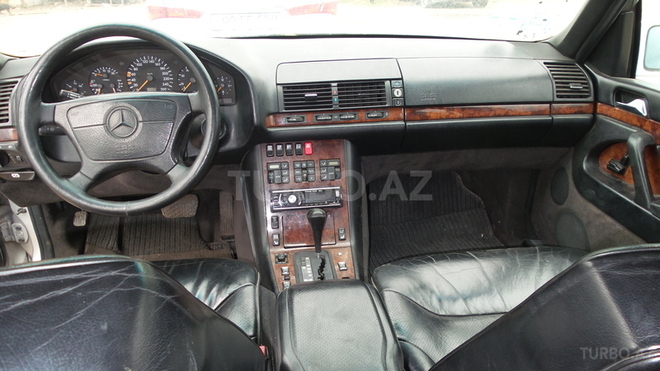 Mercedes  1993, 250,000 km - 5.0 l - Bakı
