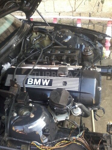 BMW 323 1999, 254,100 km - 2.5 l - Bakı