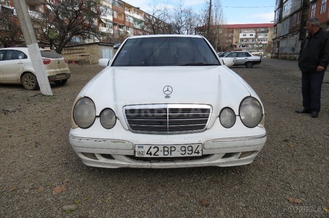 Mercedes E 200 1999, 950,102 km - 2.0 л - Lənkəran