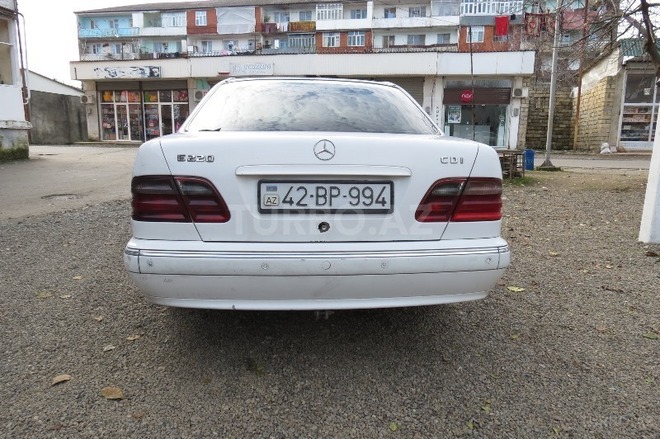 Mercedes E 200 1999, 950,102 km - 2.0 л - Lənkəran