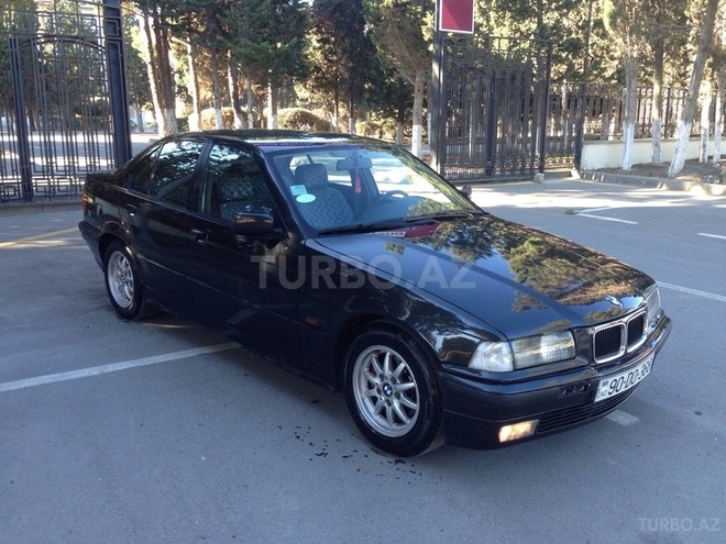BMW 320 1994, 200,000 km - 2.0 l - Sumqayıt