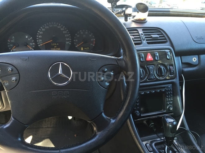 Mercedes  2001, 208,000 km - 2.3 l - Bakı