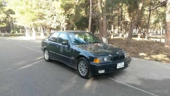 BMW 318 1994, 165,000 km - 2.0 l - Sumqayıt