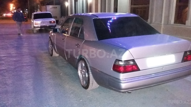 Mercedes  1993, 25,000 km - 0.2 l - Bakı