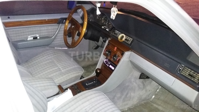Mercedes  1993, 25,000 km - 0.2 l - Bakı