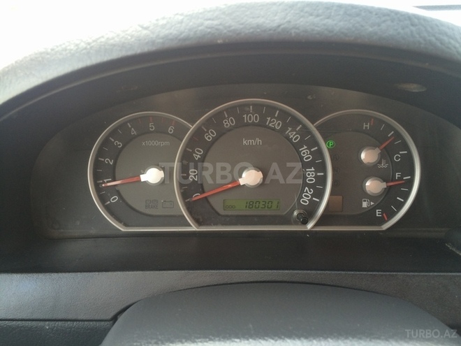 Kia Sorento 2008, 185,000 km - 2.5 l - Bakı