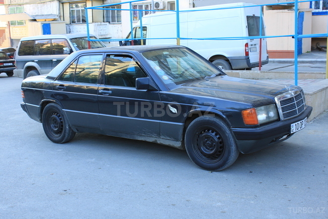 Mercedes 190 1989, 220,000 km - 2.0 l - Bakı