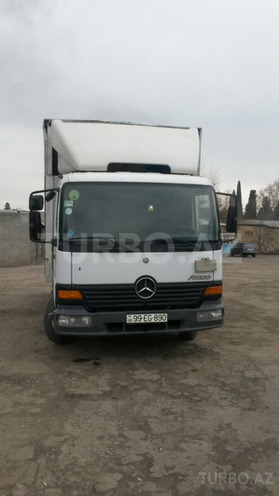 Mercedes Atego 815 2000, 300,000 km - 4.3 л - Bakı