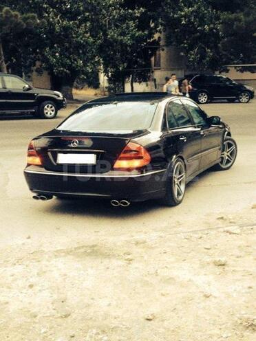 Mercedes E 240 2003, 197,000 km - 2.4 l - Bakı