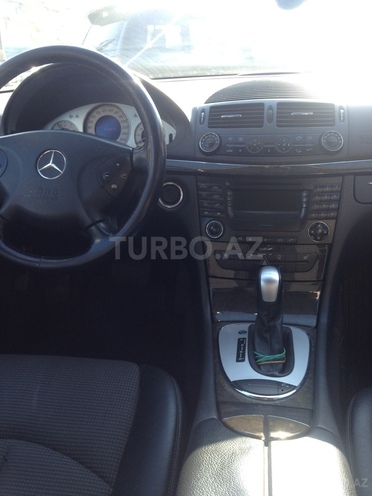 Mercedes E 240 2003, 197,000 km - 2.4 l - Bakı