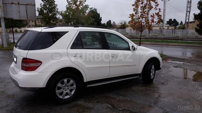 Mercedes ML 350 2007, 233,000 km - 3.5 l - Gəncə