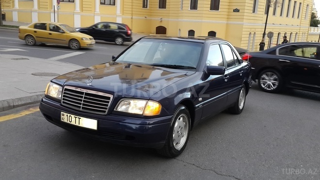 Mercedes C 200 1996, 424,000 km - 2.0 л - Bakı