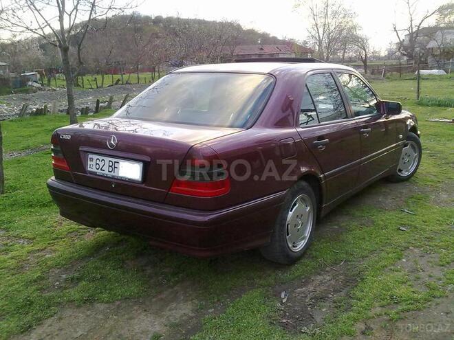 Mercedes C 230 1998, 243,578 km - 2.3 l - Zaqatala