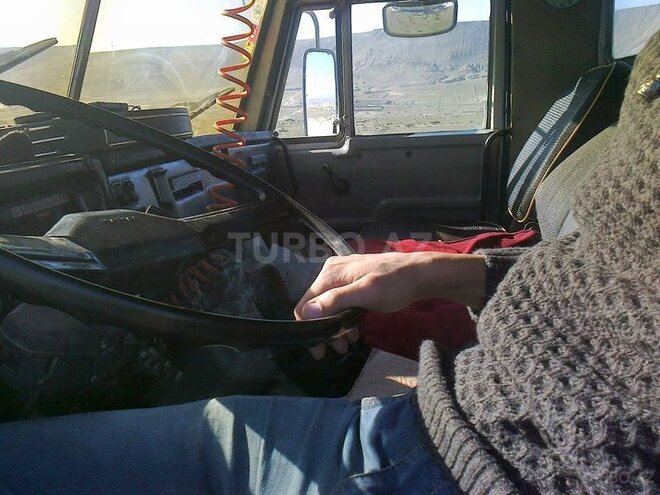 KamAz 65115 1999, 300,000 km - 11.0 l - Bakı