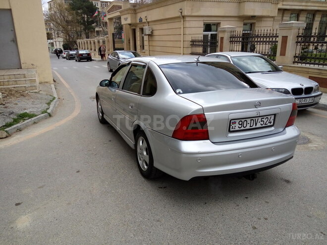 Opel Vectra 2000, 158,300 km - 1.8 l - Bakı