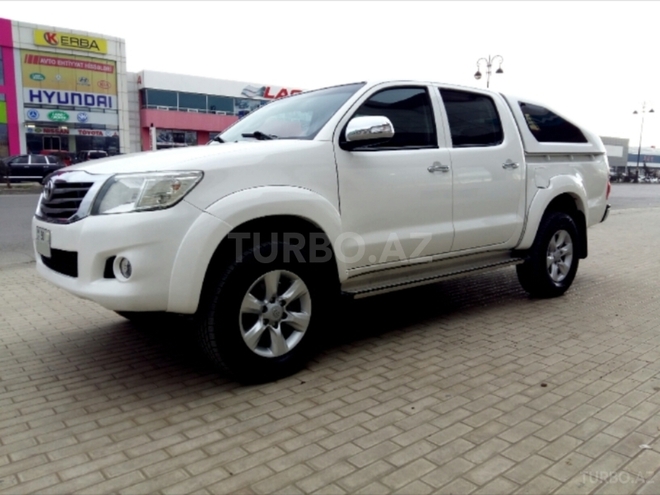 Toyota Hilux 2012, 82,000 km - 2.5 l - Bakı