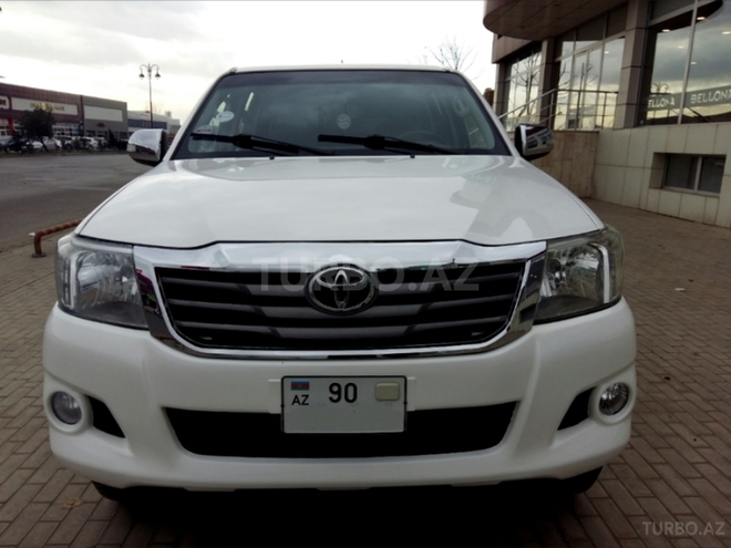 Toyota Hilux 2012, 82,000 km - 2.5 l - Bakı