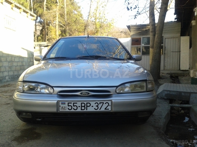 Ford Mondeo 1994, 194,998 km - 1.8 l - Şəki
