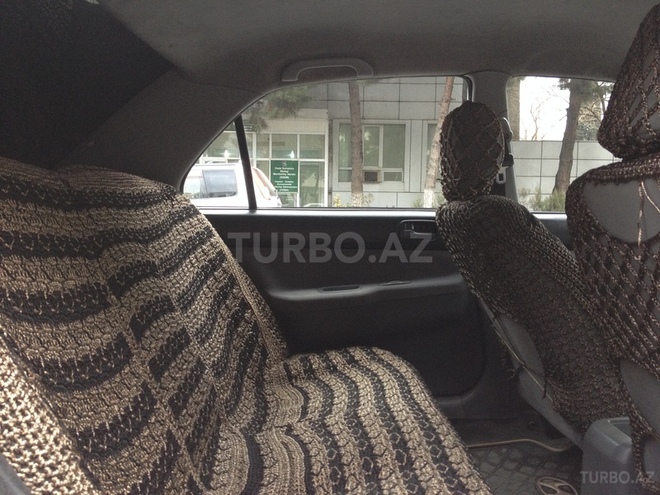 Mitsubishi Lancer 2004, 250,000 km - 1.3 л - Bakı