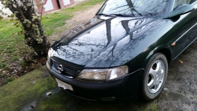 Opel Vectra 1998, 298,000 km - 1.6 л - Masallı